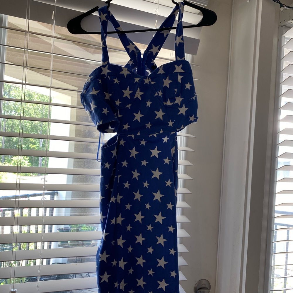 Cutout holiday dress